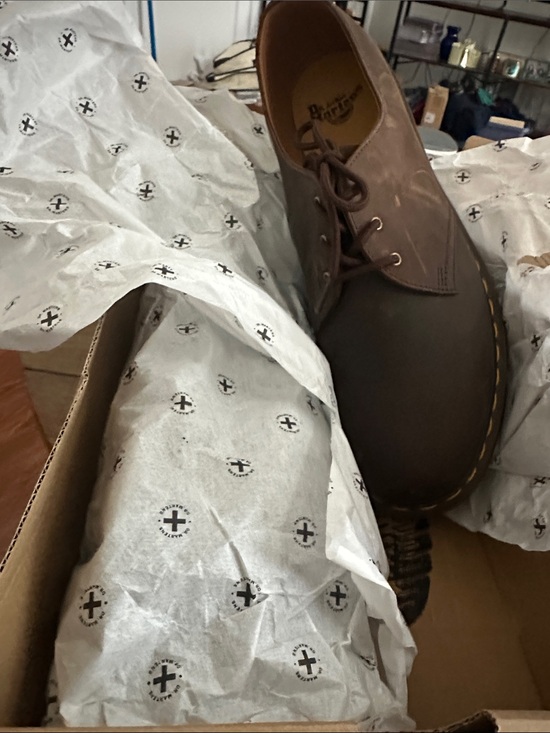 Dr. Martens Brown Leather Crazy Horse Shoes Men’s Size 14 main image 4
